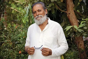 Anil Kumar Gupta - Biography