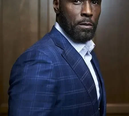 Curtiss Cook Biography: Age, Height, Ethnicity, Net Worth, Wife, Movies, Religion, Awards