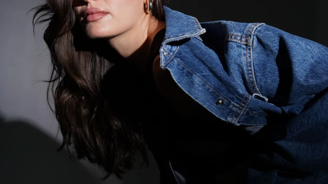Selen Güney Biography: Age, Height, Net Worth, Parents, Movies & TV Shows, Instagram, Partner