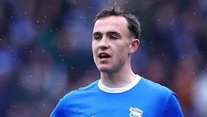 Luke Harris - Biography