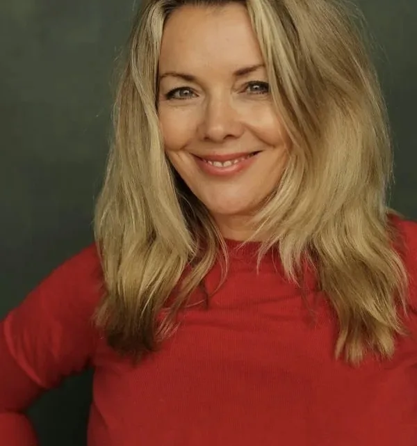Christie Clark Biography: Husband, Age, Kids, Height, Net Worth, Parents, Movies & TV Shows, Siblings