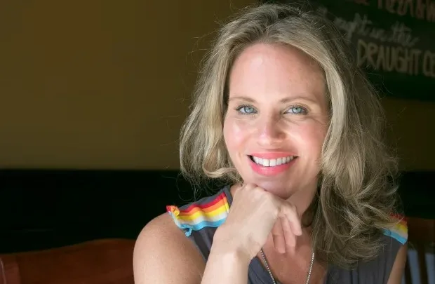 Sherryn Smith Biography: Age, Net Worth, Parents, Siblings, Movies, Husband, Career