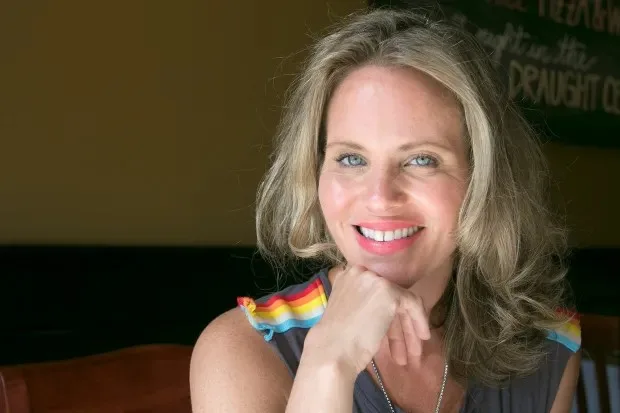 Sherryn Smith Biography: Age, Net Worth, Parents, Siblings, Movies, Husband, Career