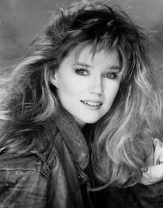 Lisa Aliff - Biography