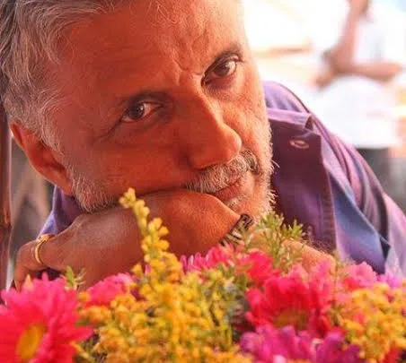 Santhivila Dinesh Biography: Age, Wife, Height, Net Worth, Parents, Movies & TV Shows, Kids