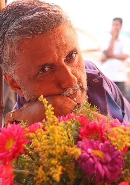 Santhivila Dinesh Biography: Age, Wife, Height, Net Worth, Parents, Movies & TV Shows, Kids