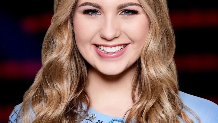 Brennley Brown Biography: Age, Facebook, Awards, Height, Net Worth, Parents, Songs,  Boyfriend, Instagram