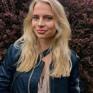 Karoline Hamm - Biography