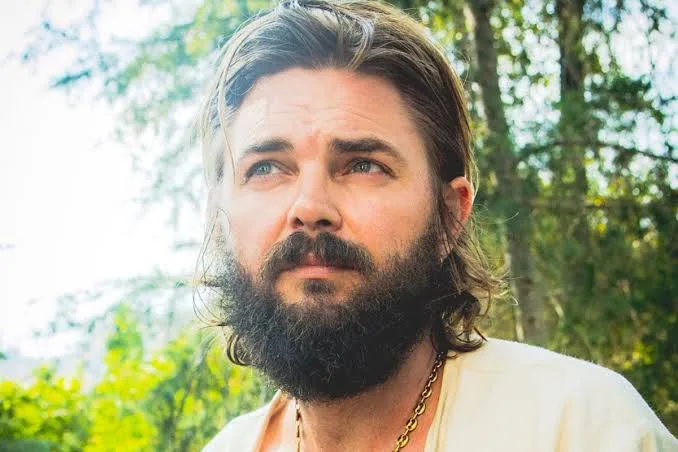 Nick Thune - Biography