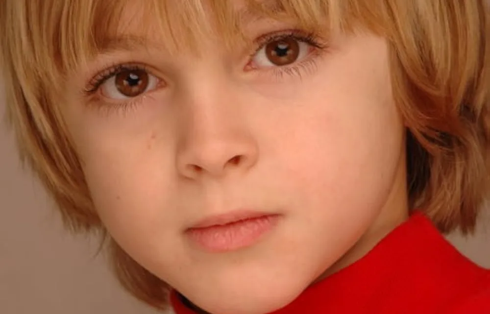 Jackson Bond Biography: Age, Net Worth, Parents, Movies & TV Shows, Awards