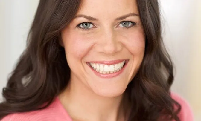 Emily Bauer Biography: Husband, Age, Kids, Height, Net Worth, Parents, Movies & TV Shows, Partner