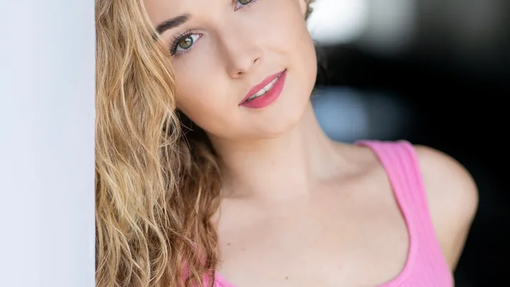 Dannielle Woodward Biography: Age, Height, Net Worth, Movies & TV Shows, Career, Husband