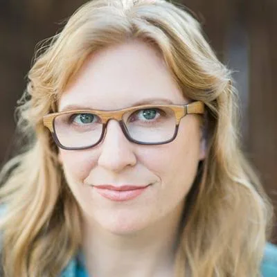 Kaitlyn Robrock Biography: Ethnicity, Age, Height, Net Worth, Parents, Instagram, Boyfriend, Voice Roles, Family