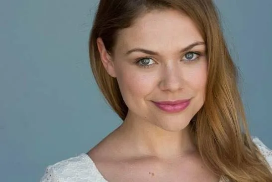 Noell Coet Biography: Siblings, Height, Parents, Age, Net Worth, Ethnicity, TV Shows, Spouse