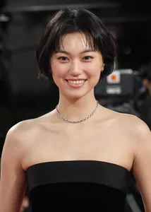 Kim Do-yeon - Biography