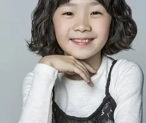 Heo Yool Biography: Age, Parents, Net Worth, Height, Movies, Ethnicity, Boyfriend