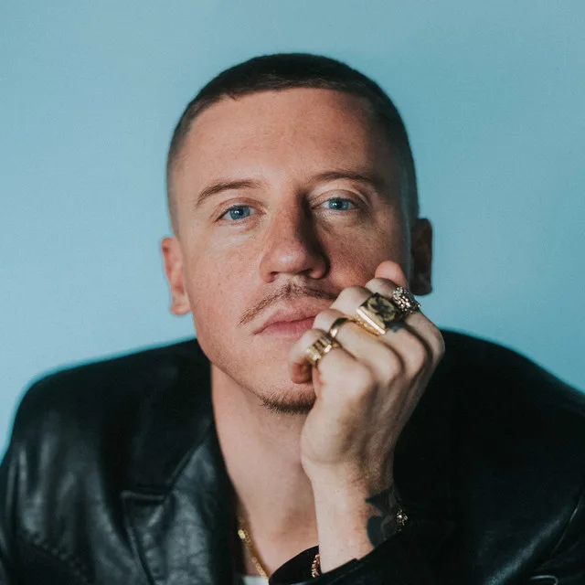 Macklemore Biography: Wife, Age, Kids, Height, Net Worth, Parents, Songs, Albums