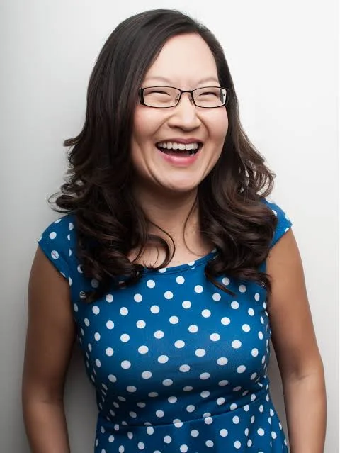 Helen Hong - Biography