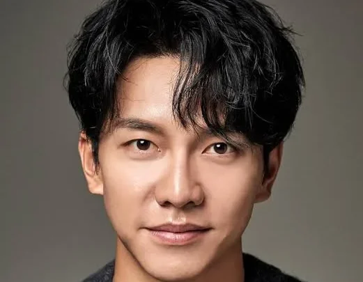 Lee Seung-gi Biography: Height, Net Worth, Movies, Age, Wife, Songs, Instagram