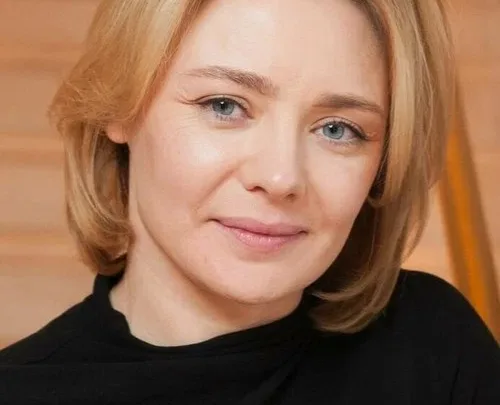 Karina Razumovskaya Biography: Age, Husband, Son, Height, Net Worth, Parents, Movies & TV Shows, Siblings