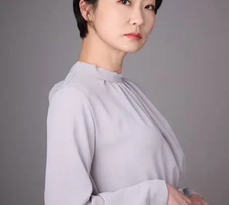 Woo Jung-won Biography: Age, Height, Net Worth, Movies & TV Shows, Career, Husband