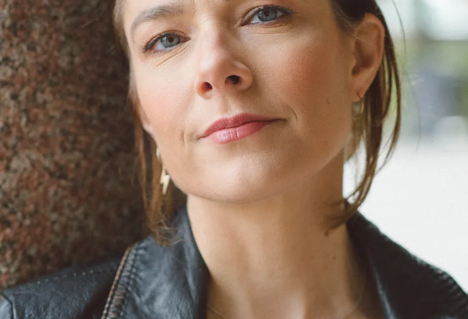 Tove Edfeldt Biography: Age, Net Worth, Parents, Sister, Movies & TV Shows, Husband, Career