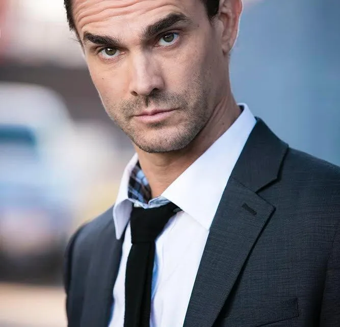 Eric Michael Cole Biography: Ex-Wife, Age, Height, Net Worth, Parents, Movies & TV Shows