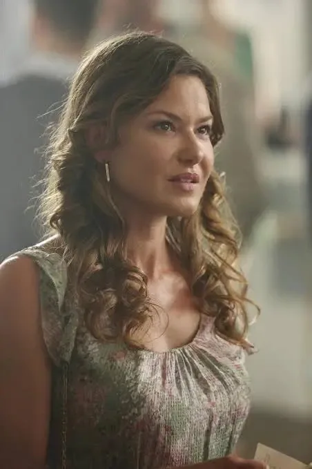 Alicia Lagano - Biography
