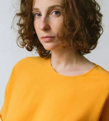 Lola Naymark Biography: Age, Net Worth, Parents, Height, Kids, Movies, Husband
