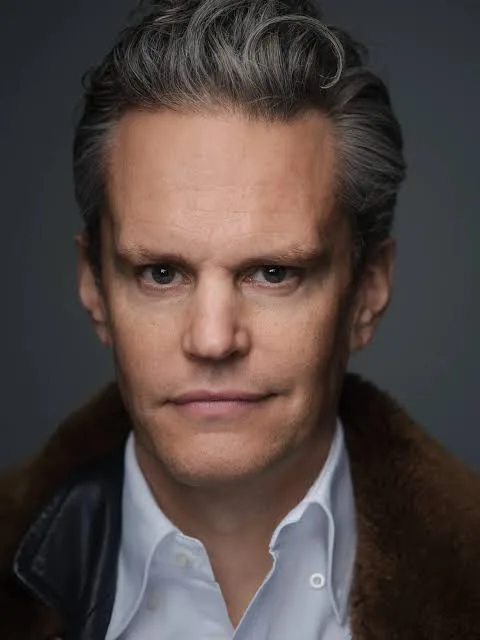 Ulric von der Esch Biography: Age, Height, Net Worth, Parents, Siblings, TV Shows