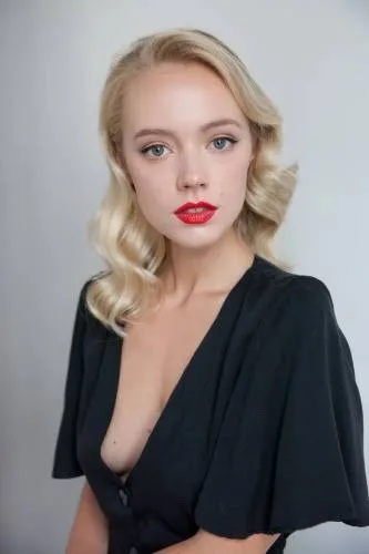 Viktoriya Agalakova Biography: Height, Net Worth, Age, Ex-Boyfriend, Parents, Ethnicity, Movies