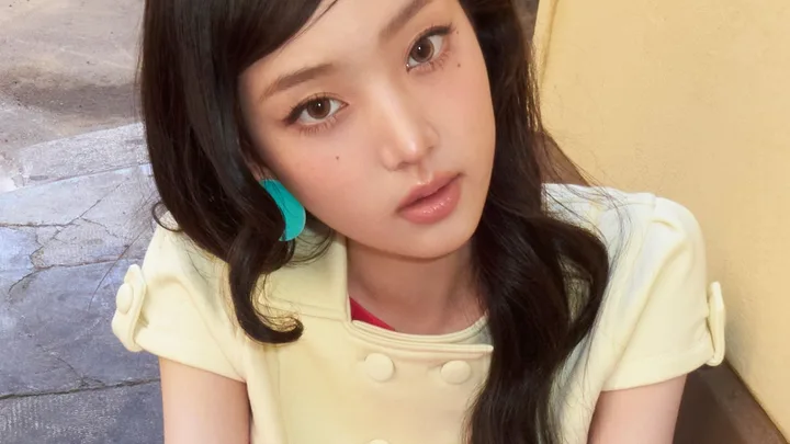 Leesol Biography: Age, Parents, Net Worth, Height, Songs, Albums, Career, Boyfriend, Instagram