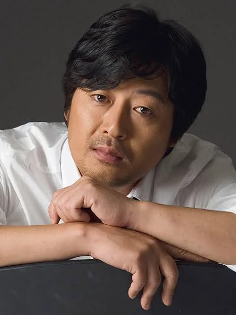 Kim Yoon-seok Biography: Wife, Net Worth, Height, Age, Children, Awards, Ethnicity