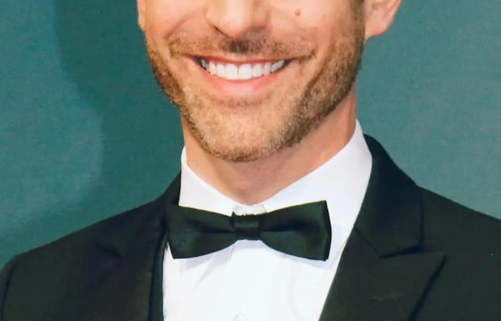 David Julian Hirsh Biography: Age, Net Worth, Parents, Movies & TV Shows, Awards