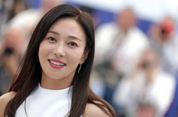Jang Young-nam Biography: Ethnicity, Movies, Age, Husband, Parents, Height, Net Worth, TV Shows, Awards
