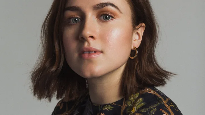 Amy Deasismont Biography: Age, Parents, Siblings, Net Worth, Songs, Albums, Movies & TV Shows, Height