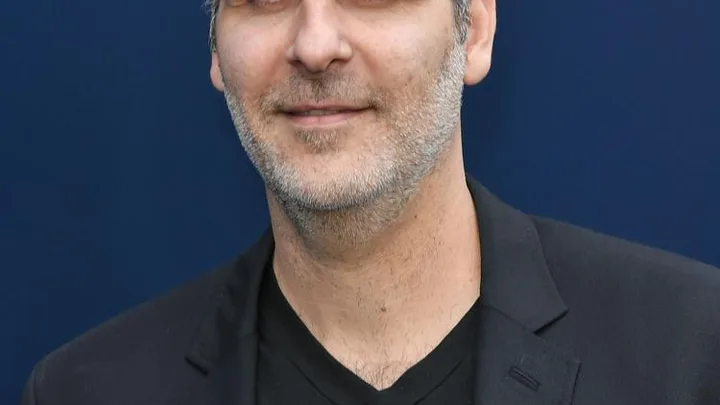 Todd Harthan Biography: Wife, Age, Kids, Height, Net Worth, Parents, TV Shows, Net Worth