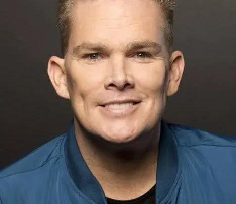 Mark McGrath Biography: Height, Ethnicity, Age, Net Worth, Songs, Wife, Movies