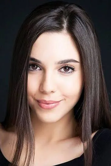 Pelin Uluksar Biography: Net Worth, Height, Boyfriend, Age, Movies, Religion, Parents, Songs