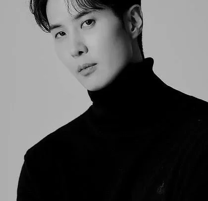 Kim Ji-seok Biography: Awards, Height, Net Worth, Age, Parents, Girlfriend, Instagram