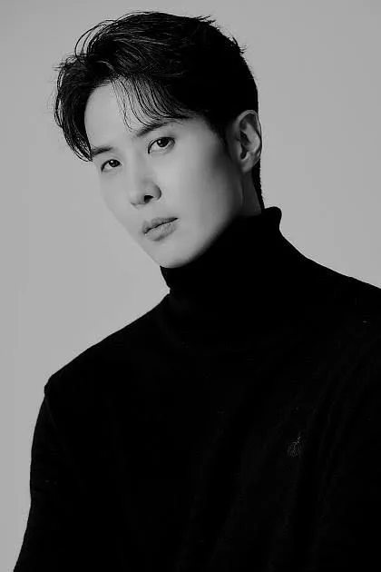Kim Ji-seok Biography: Awards, Height, Net Worth, Age, Parents, Girlfriend, Instagram