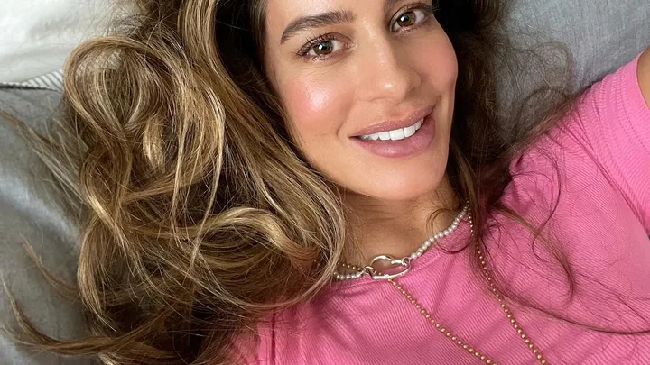 Manuela González Biography: Husband, Age, Kids, Height, Net Worth, Parents, Movies & TV Shows, Siblings