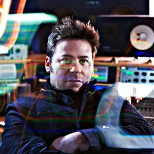 Matti Schwartz - Biography