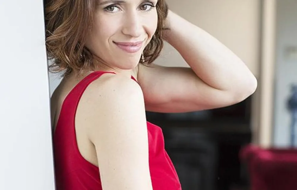 Teresa Saponangelo Biography: Ex-Husband, Age, Kids, Height, Net Worth, Parents, Movies, Siblings
