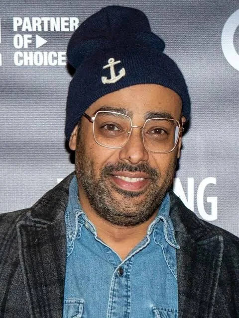 Rainbow Sun Francks Biography: Net Worth, Height, Songs, Parents, Ethnicity, Wife, Age, Movies
