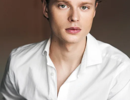 Edvin Endre Biography: Age, Net Worth, Parents, Siblings, Height, Movies & TV Shows, Career