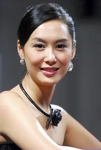 Athena Chu - Biography