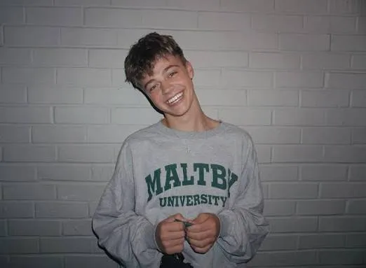 Dayton Paradis Biography: Age, Net Worth, Parents, Movies, Height, Instagram, Family