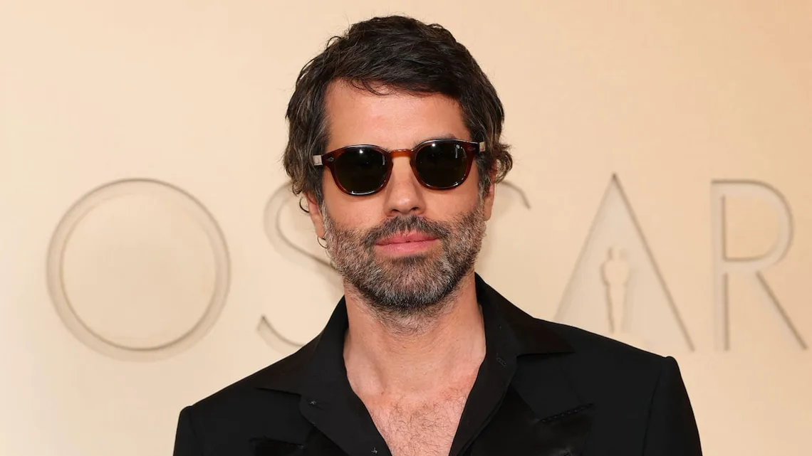 Adolpho Veloso Biography: Age, TV Shows, Net Worth, Parents, Movies, Height, Girlfriend, Ethnicity, Nationality