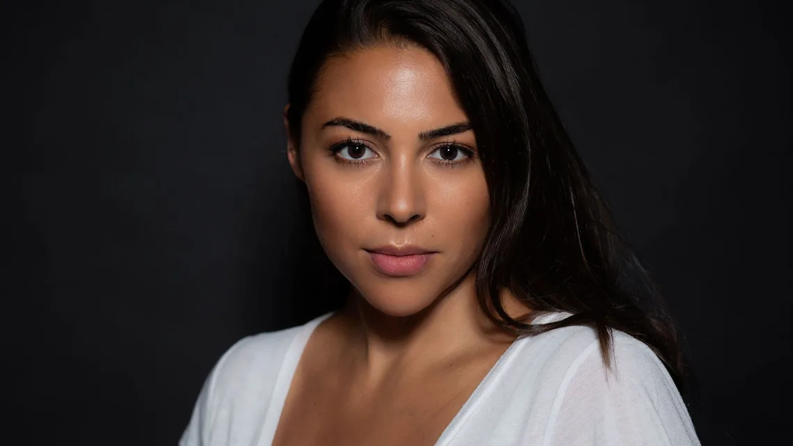 Sophie Khan Levy Biography: Nationality, Age, Height, Net Worth, Parents, Boyfriend, Movies, TV Shows, Siblings, Instagram